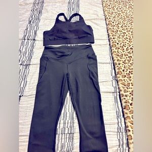 NWOT Black Fabletics Workout Set